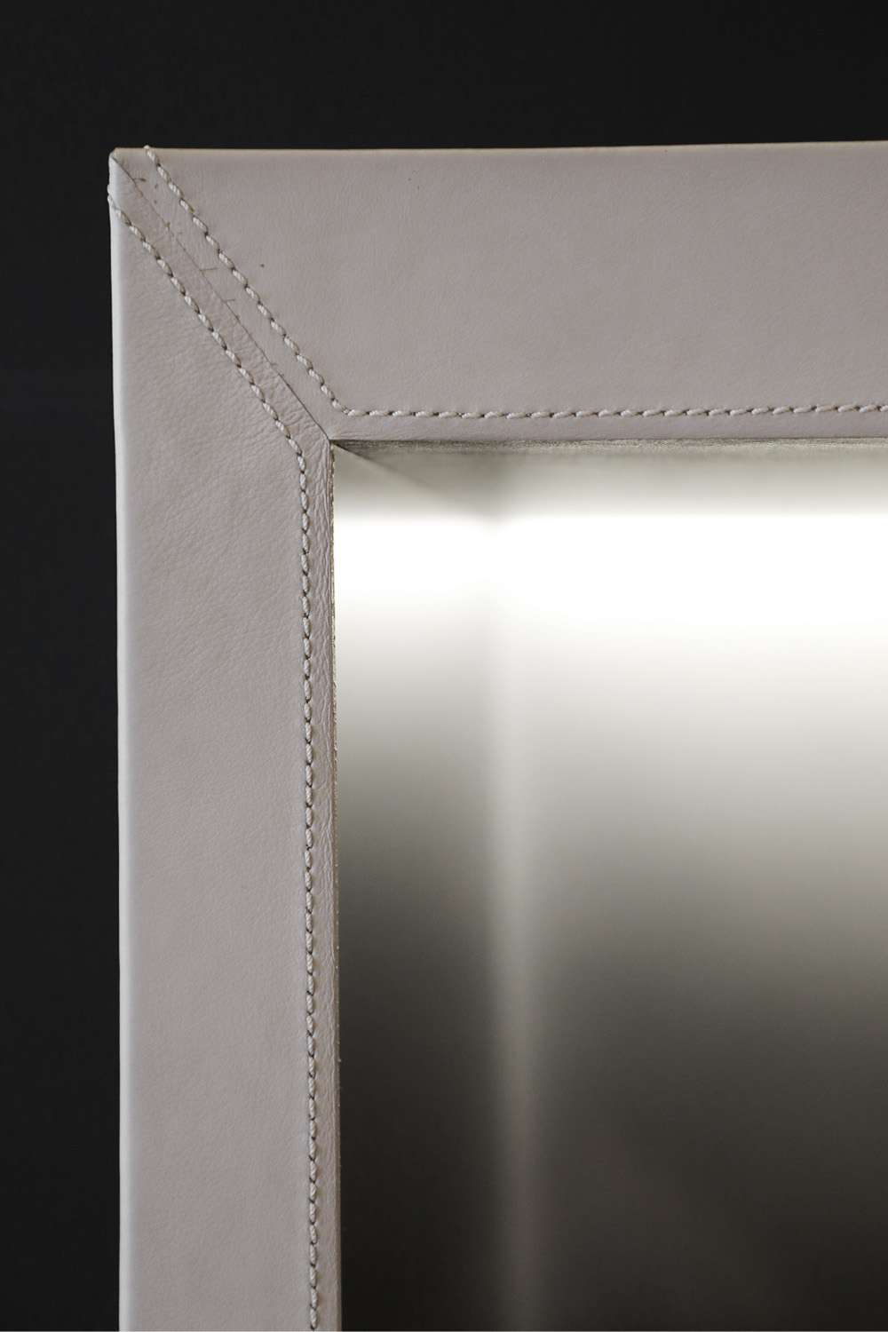 Block one image left