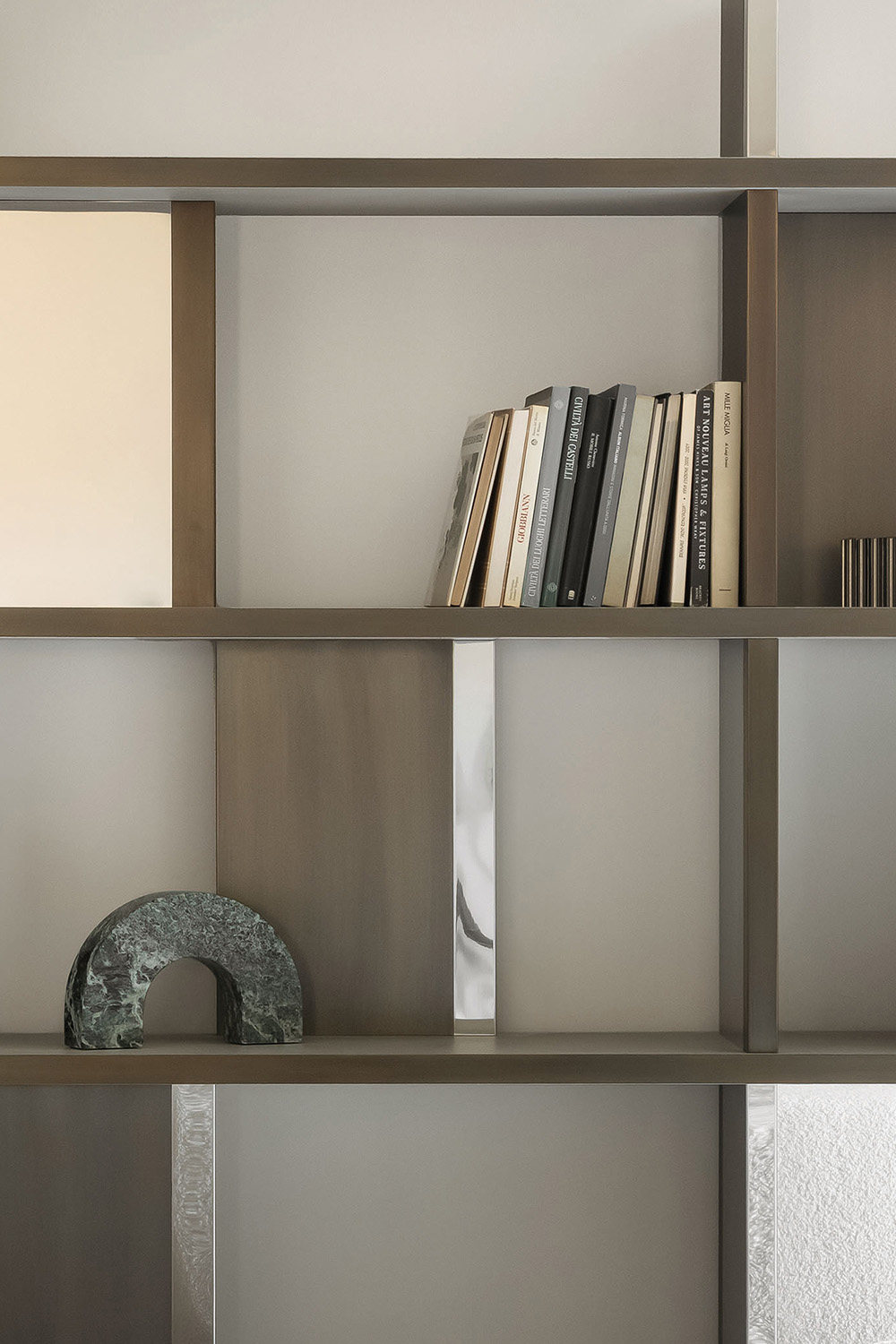 Block one image left