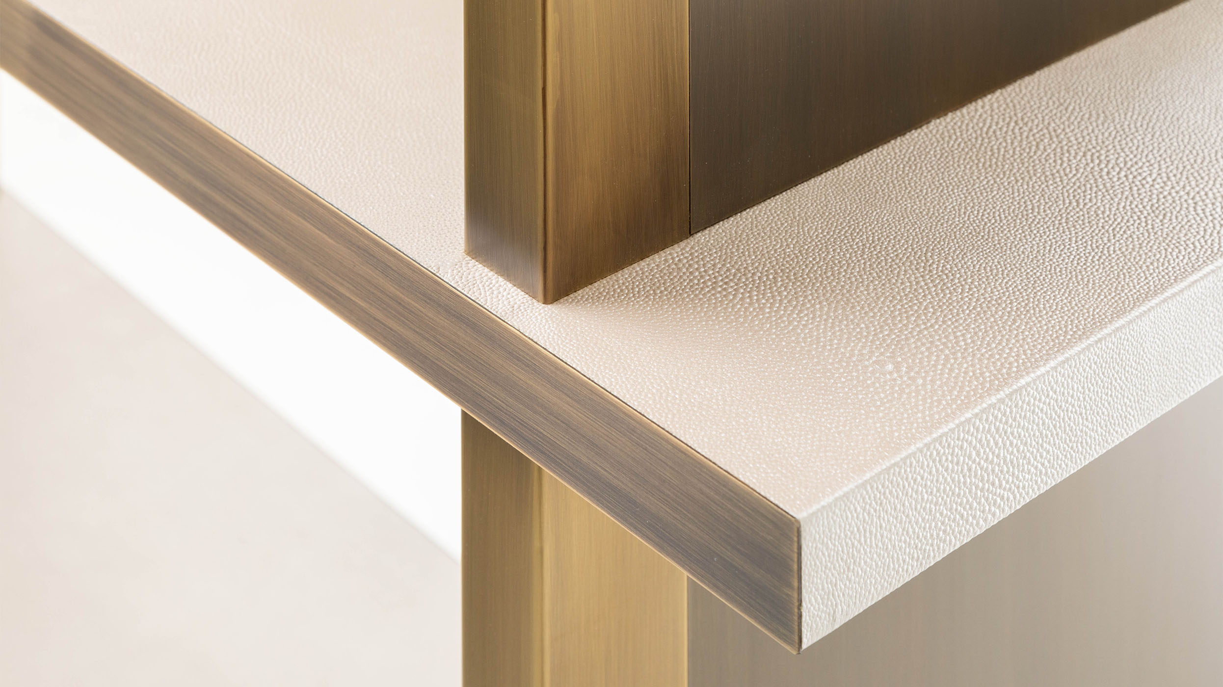 Block one image centered