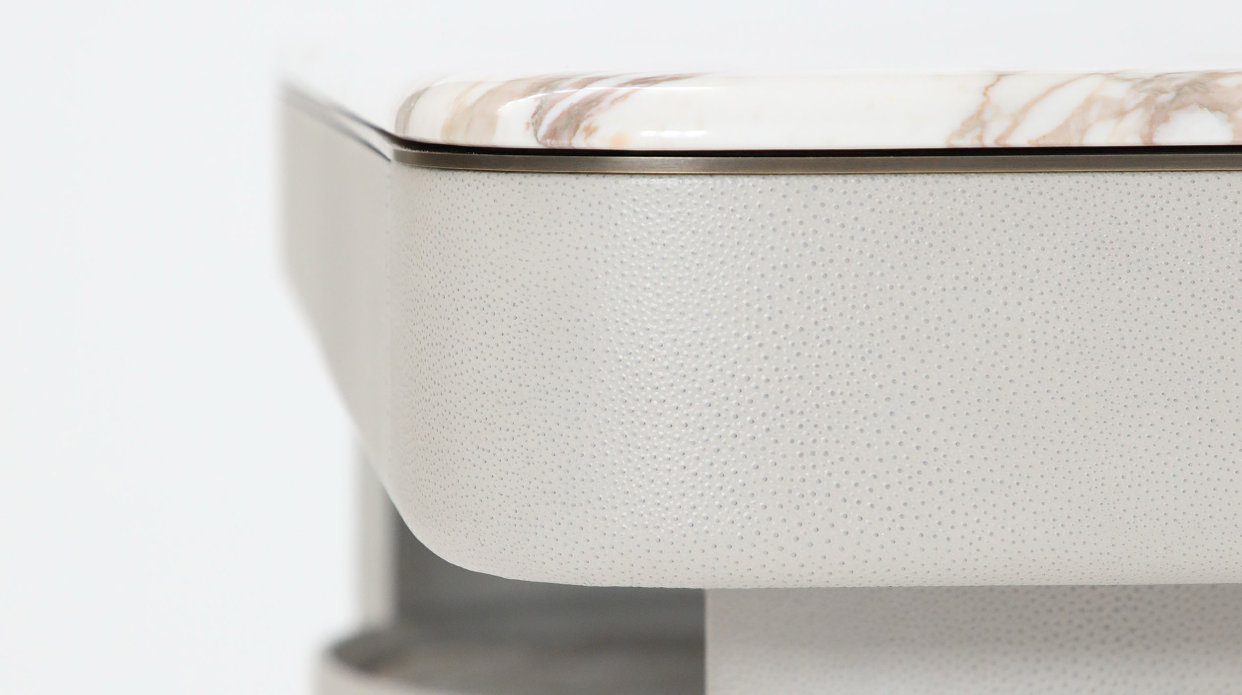 Block one image right