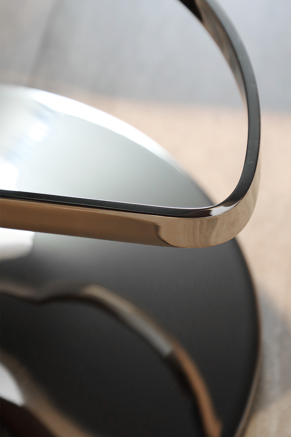 Block one image right