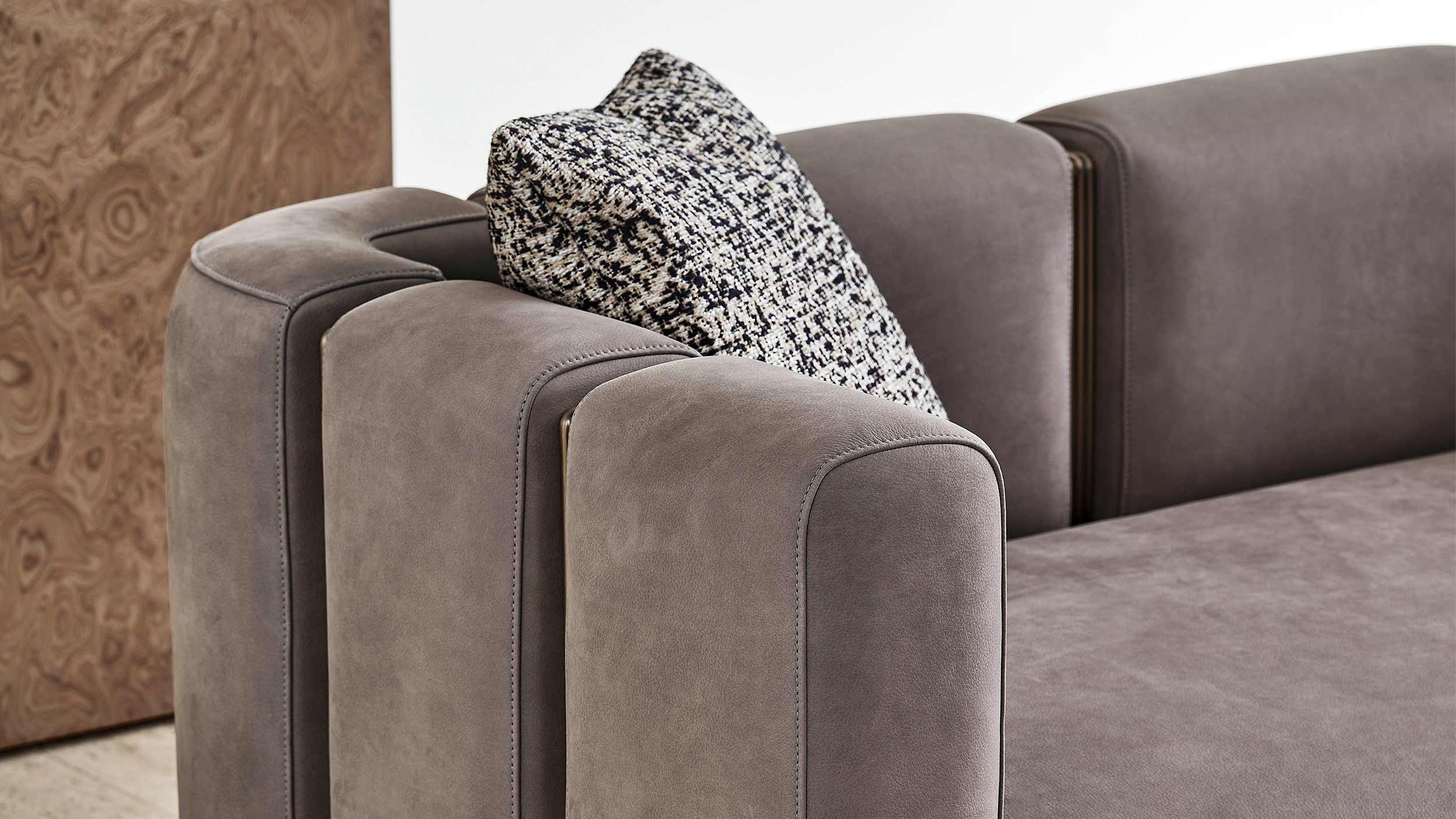 Block one image centered