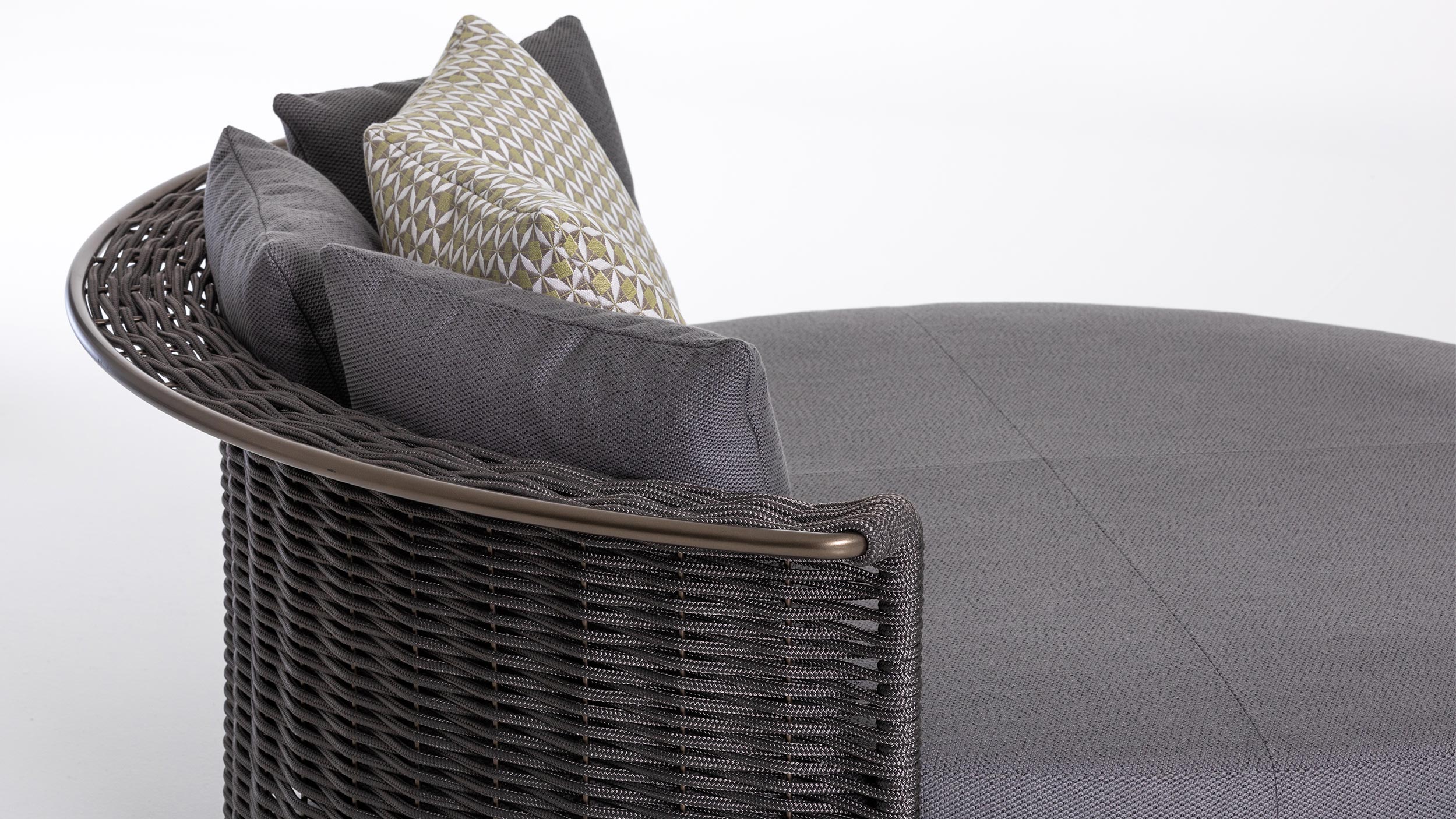 Block one image full