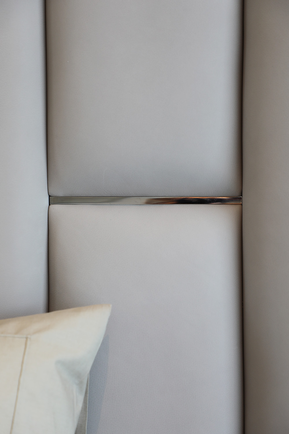 Block one image left