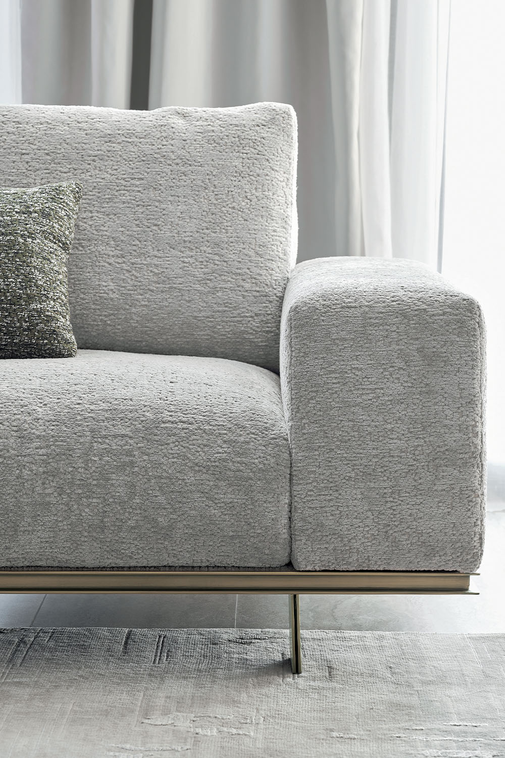 Block one image left