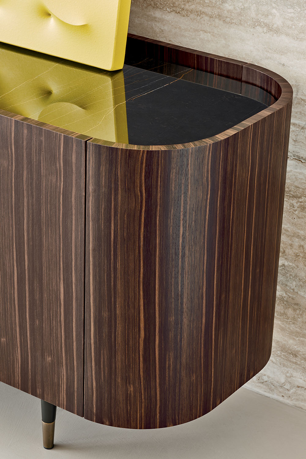 Block one image right