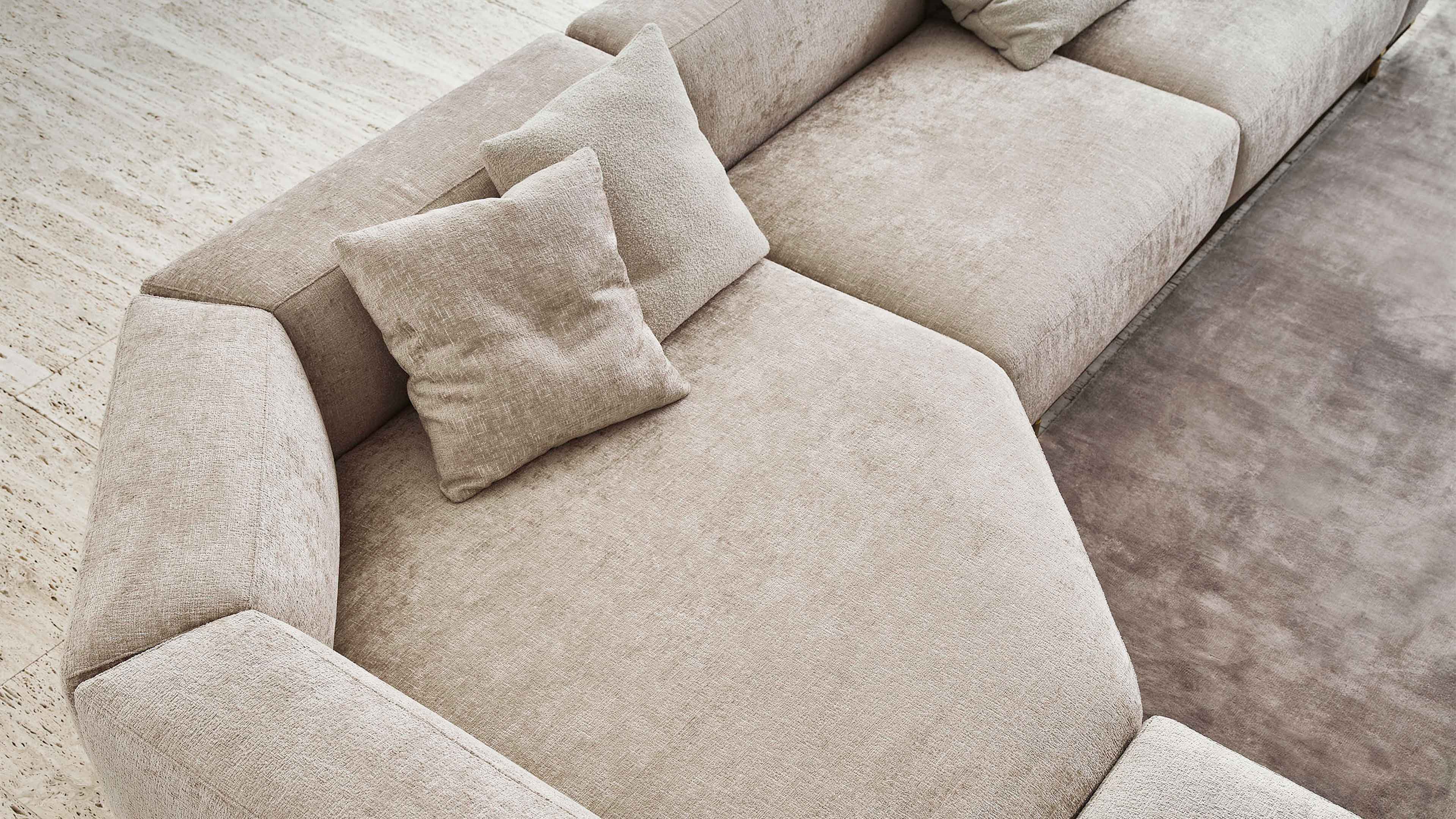 Block one image centered