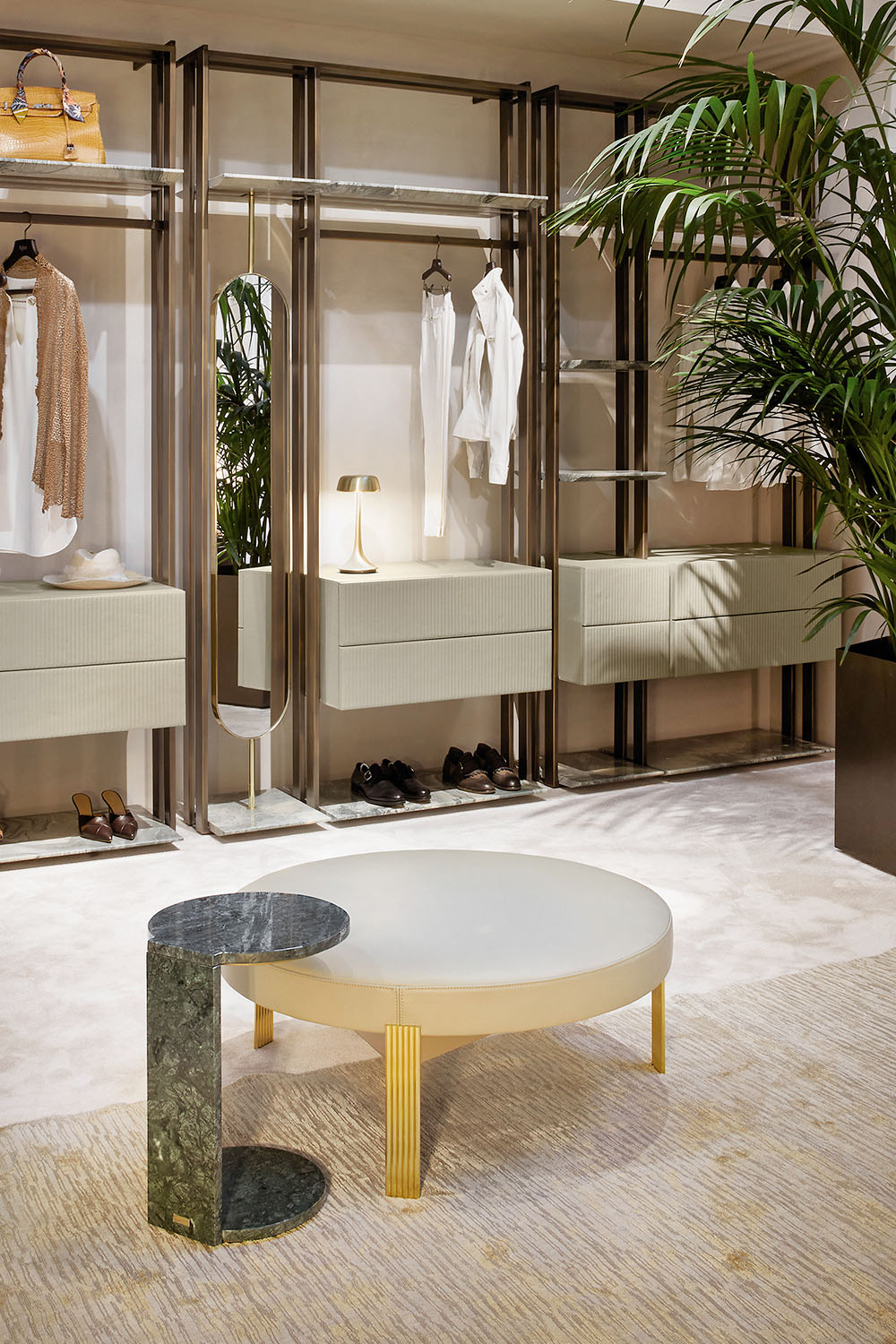 Block one image right