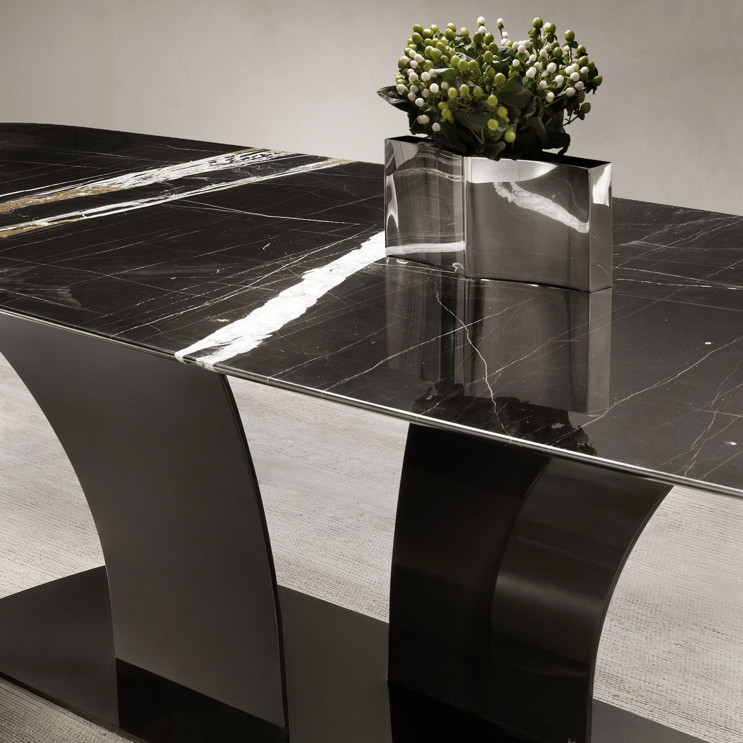 Block one image right