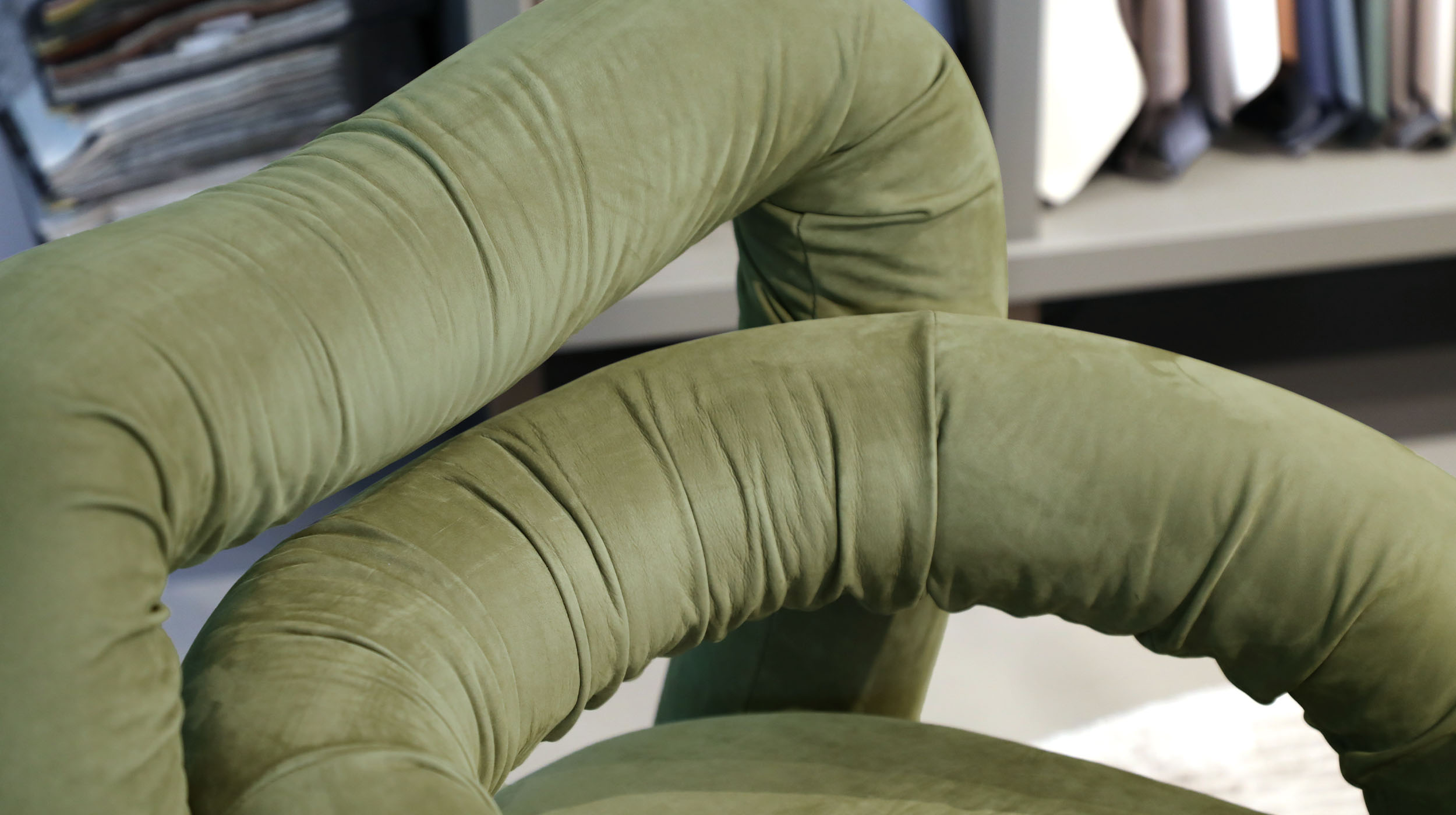 Block one image centered