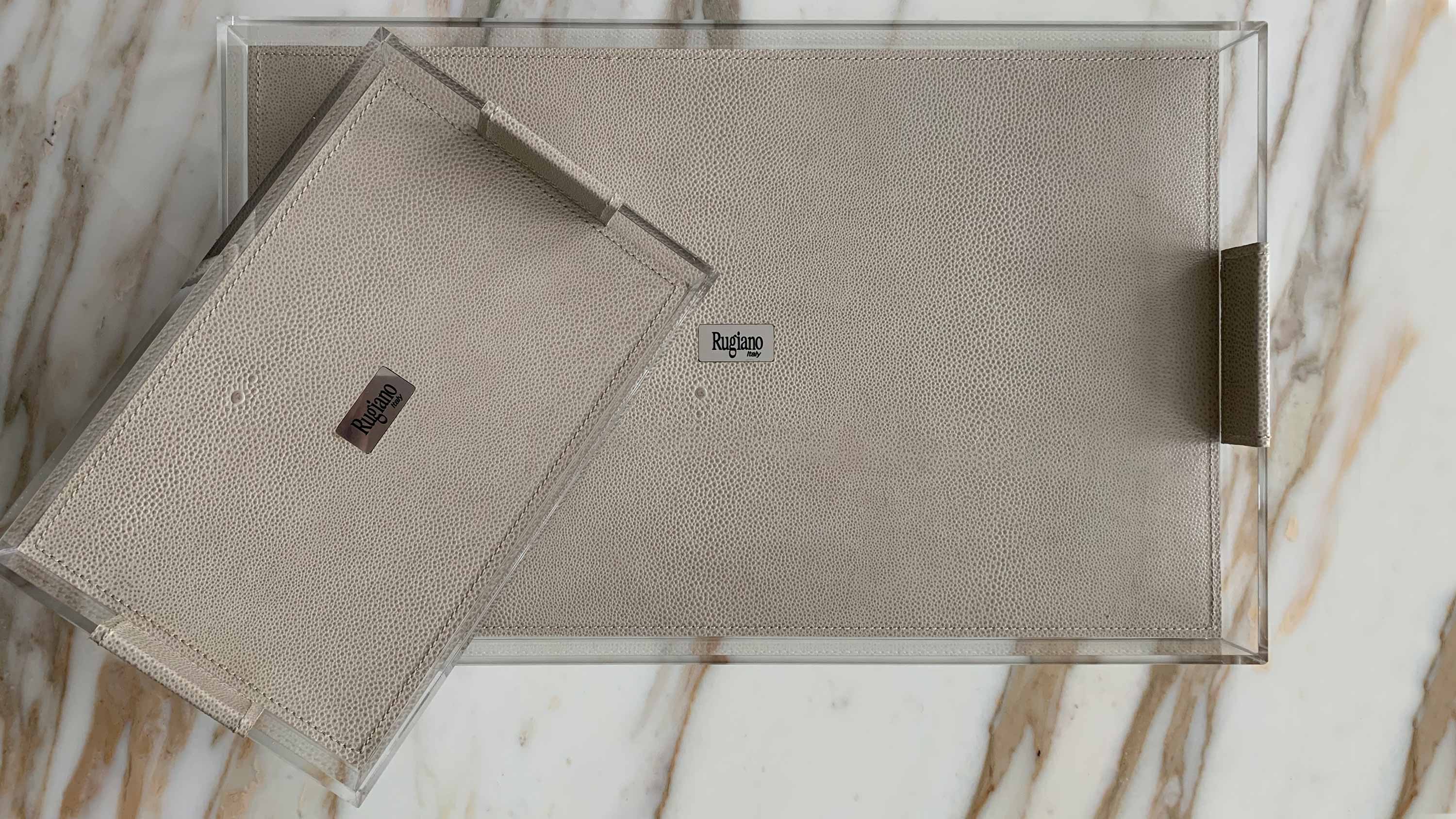 Block one image centered