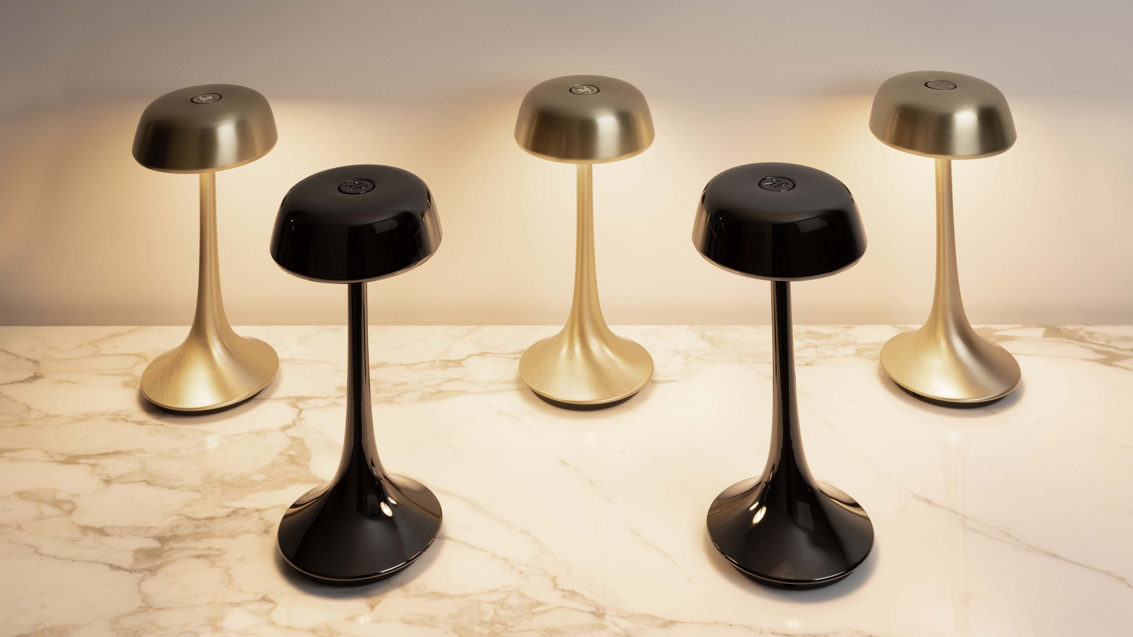 Block one image centered