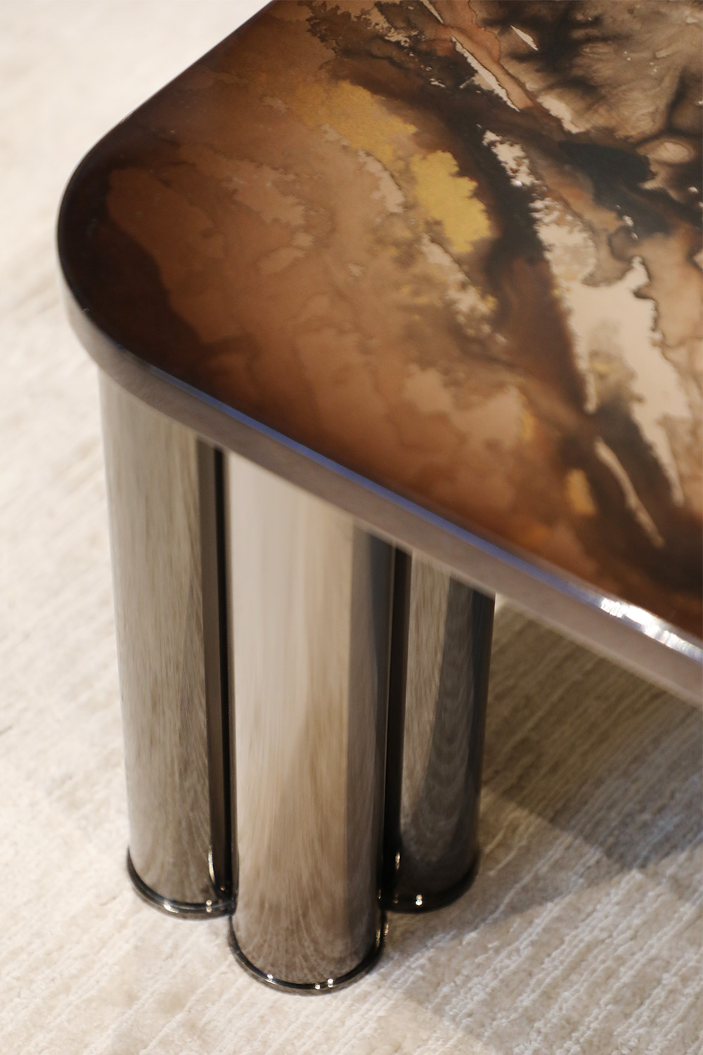 Block one image left