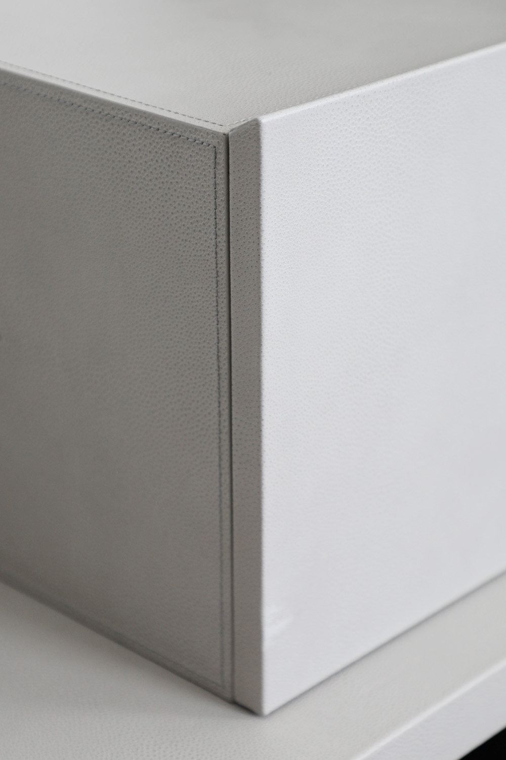 Block one image left