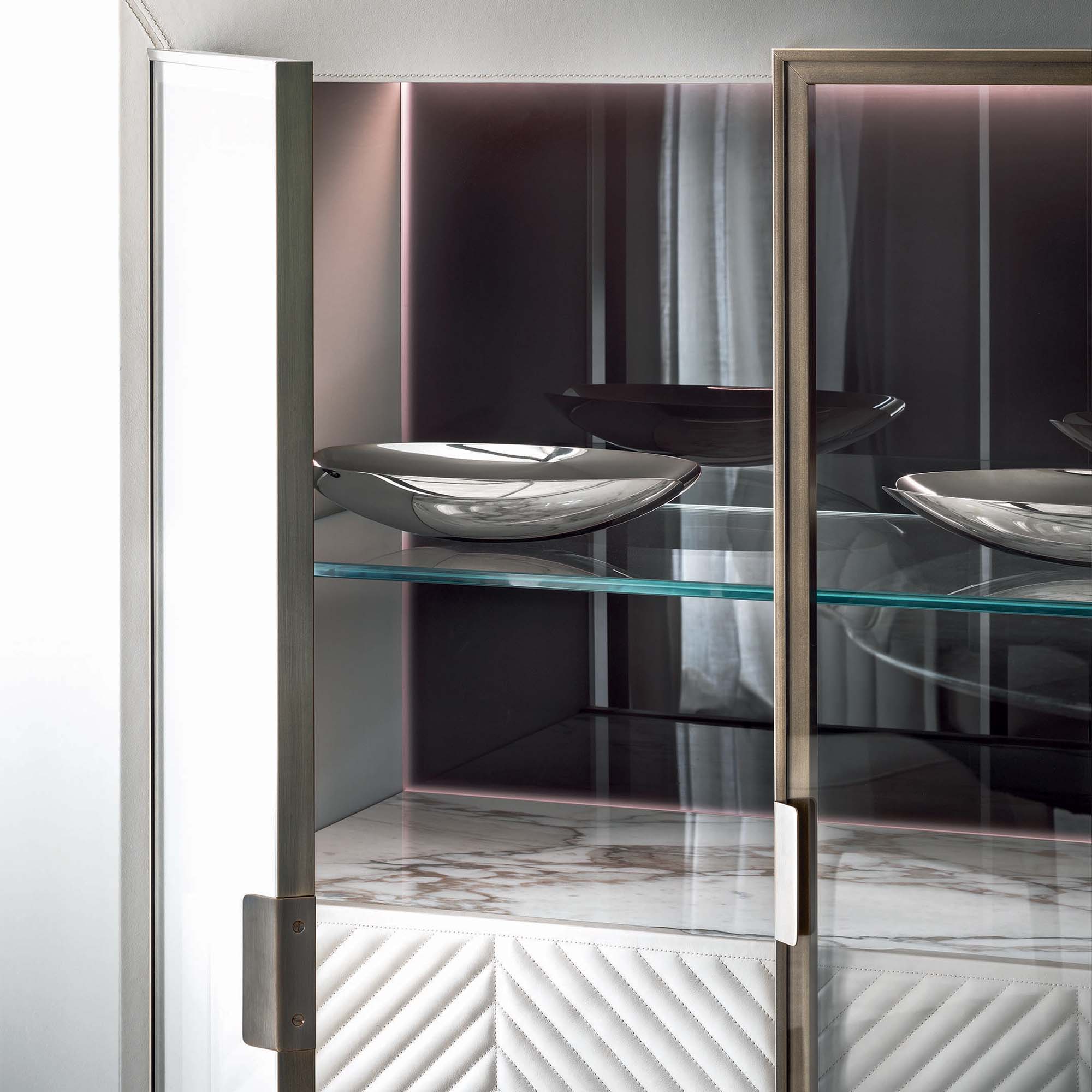 Block one image left