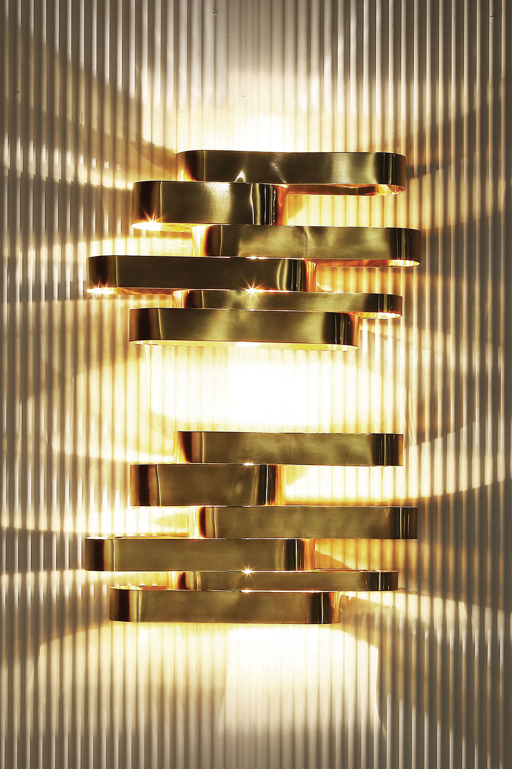 Block one image right