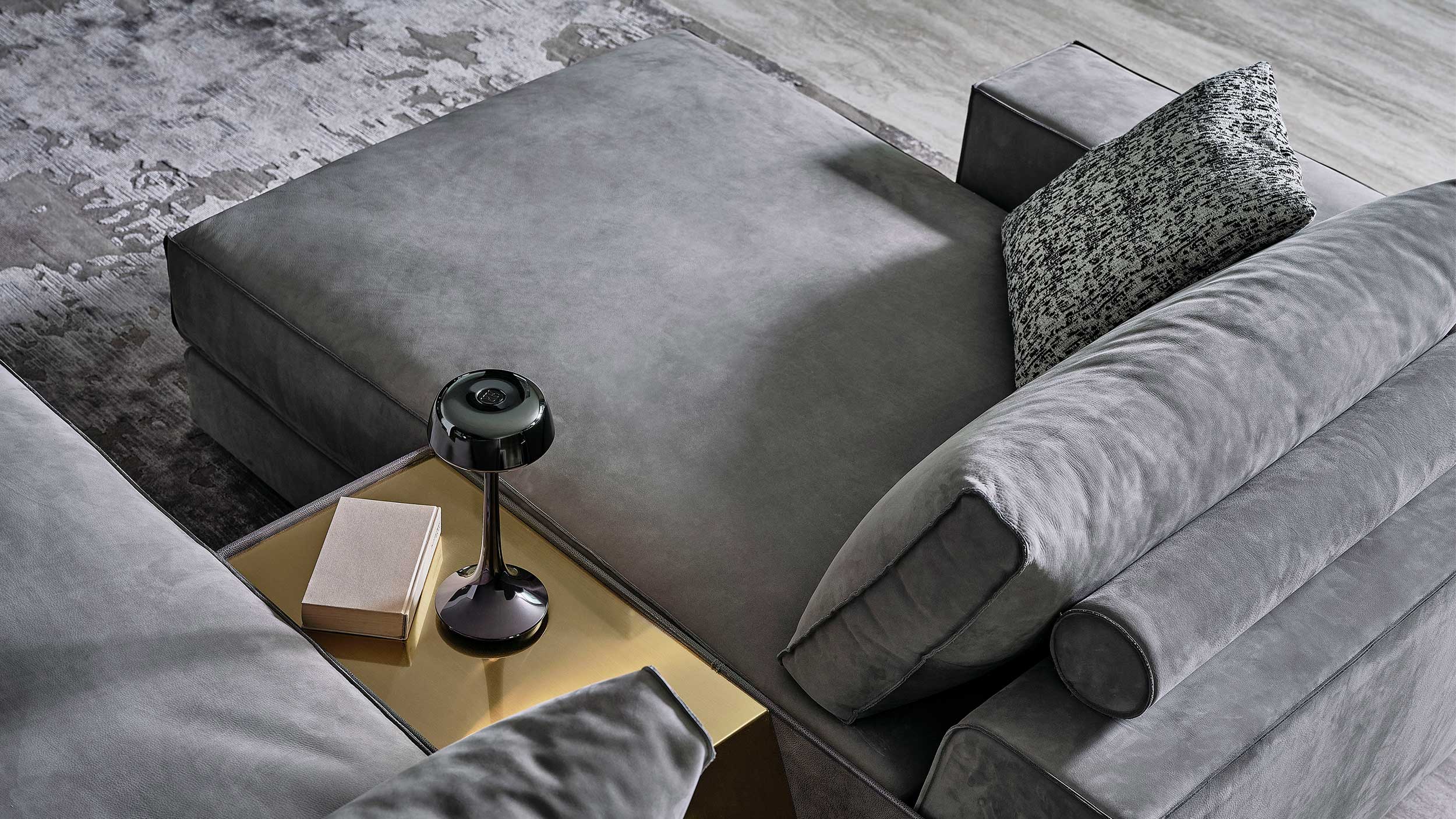 Block one image centered