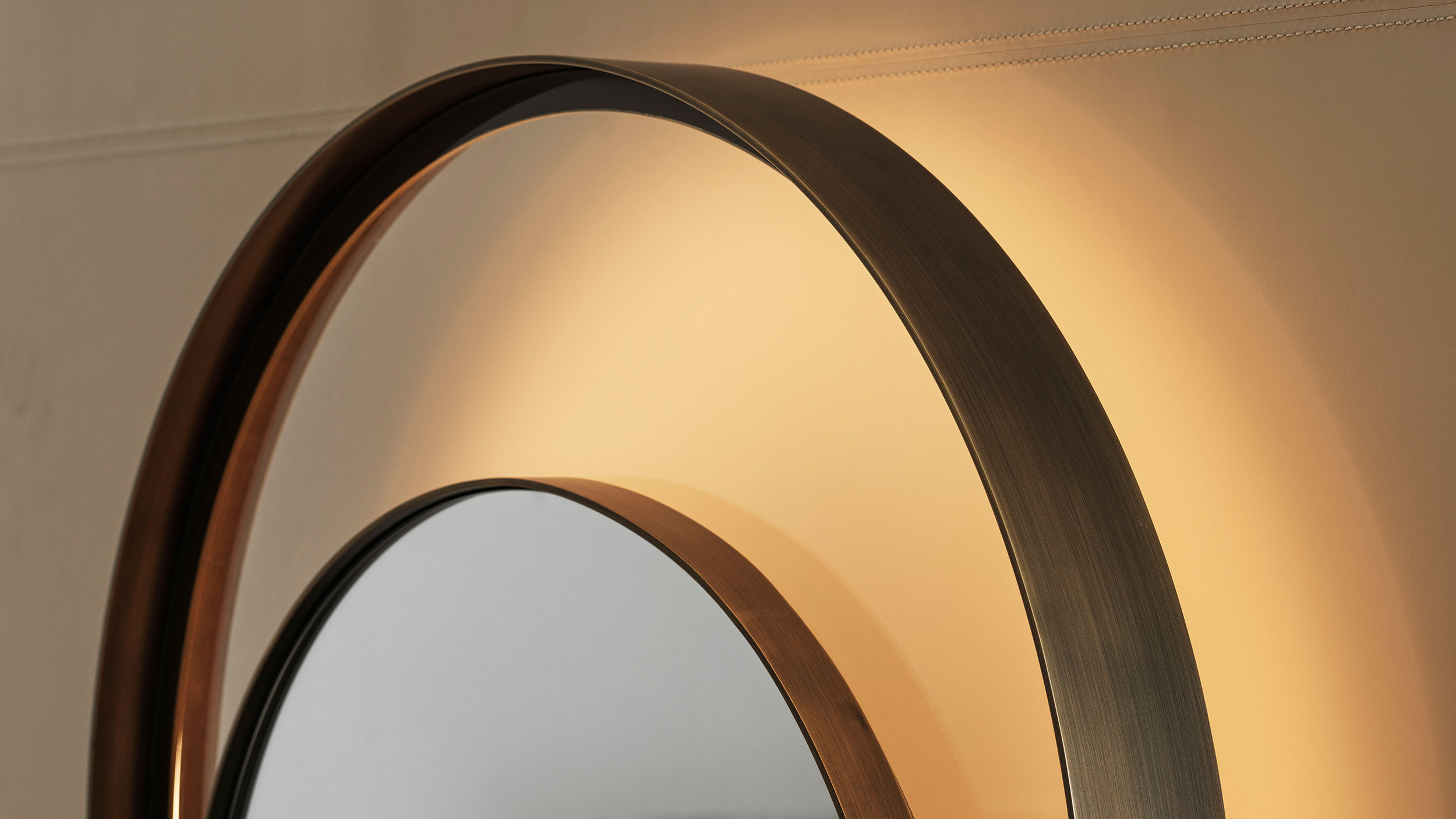 Block one image left