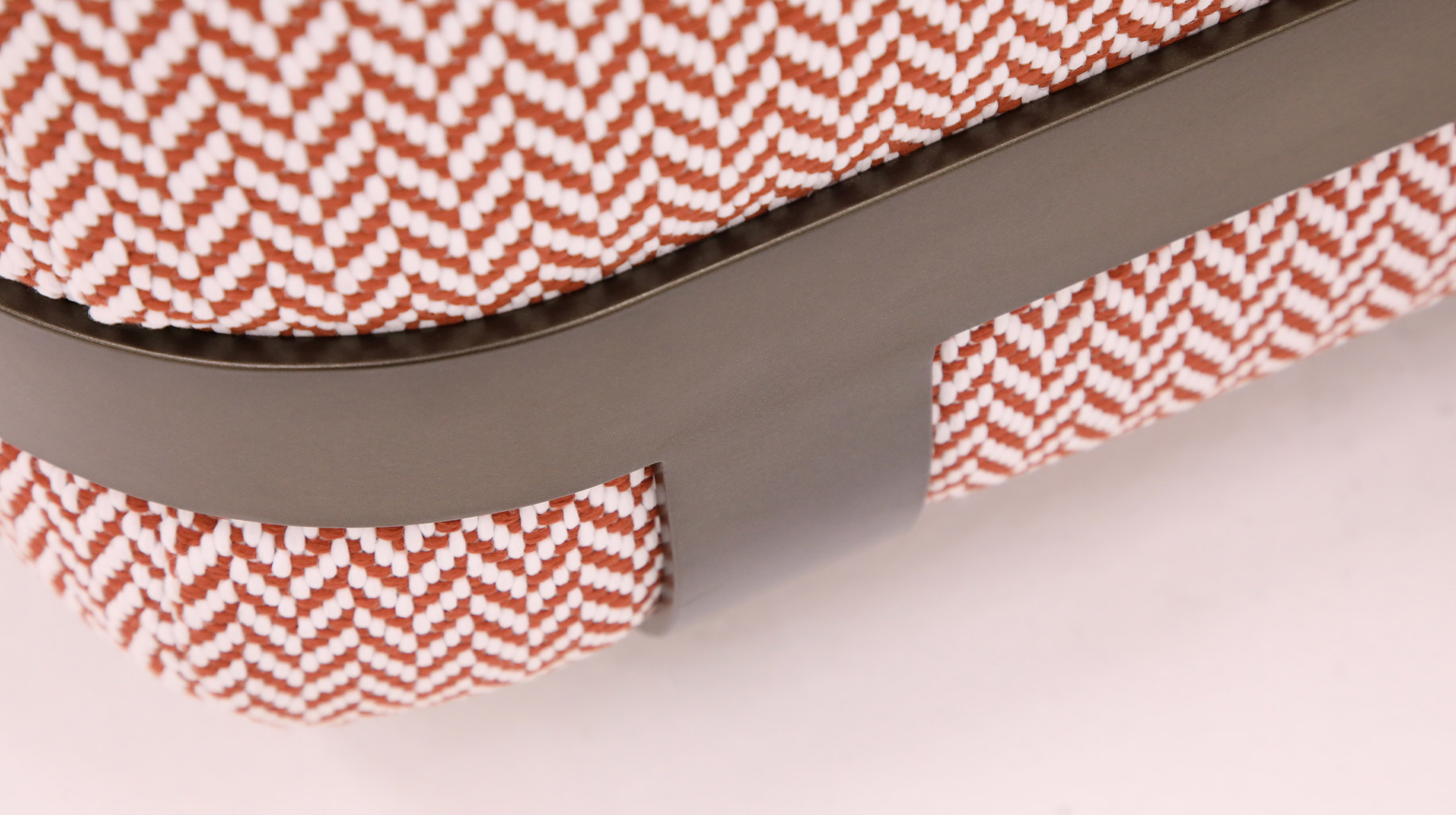 Block one image full