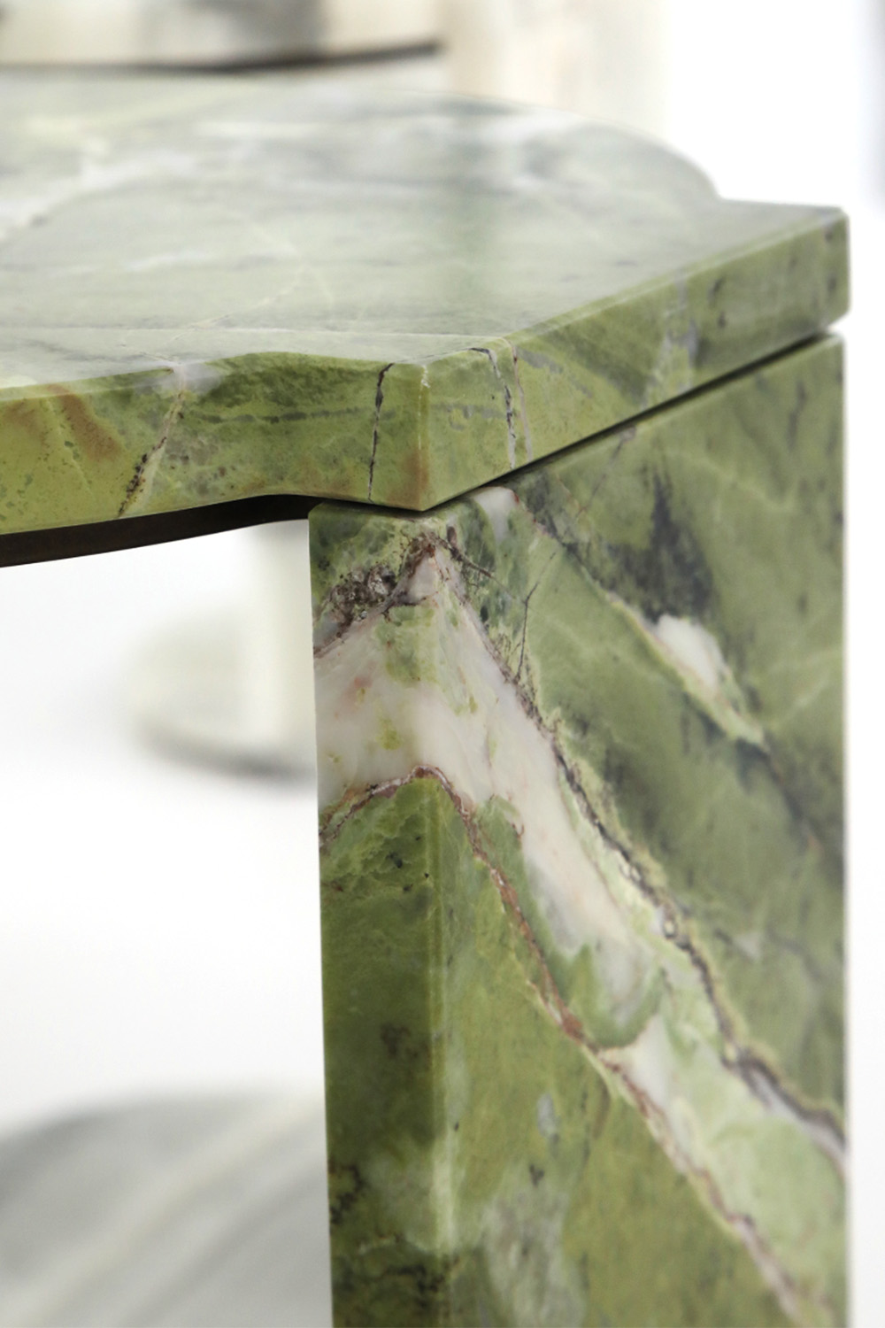 Block one image right