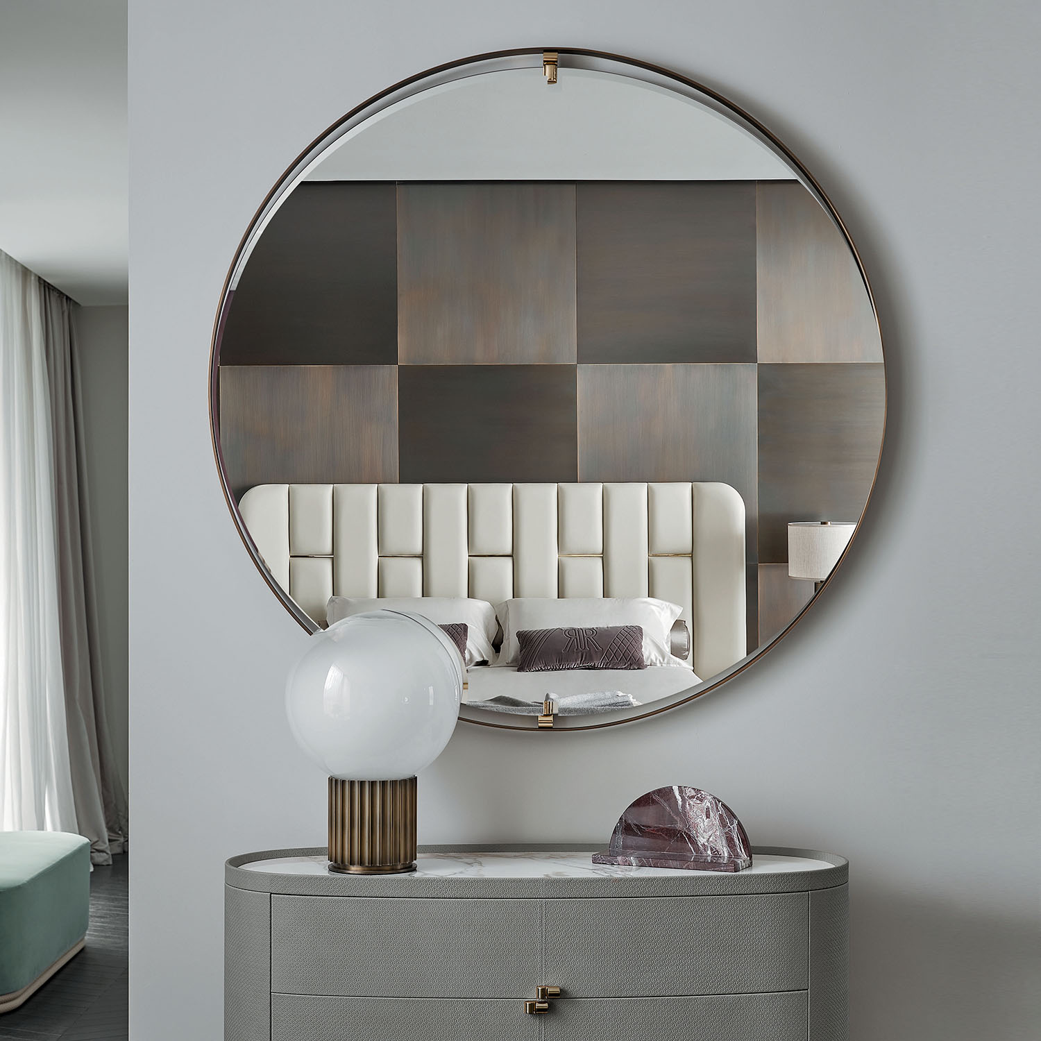 Block one image centered