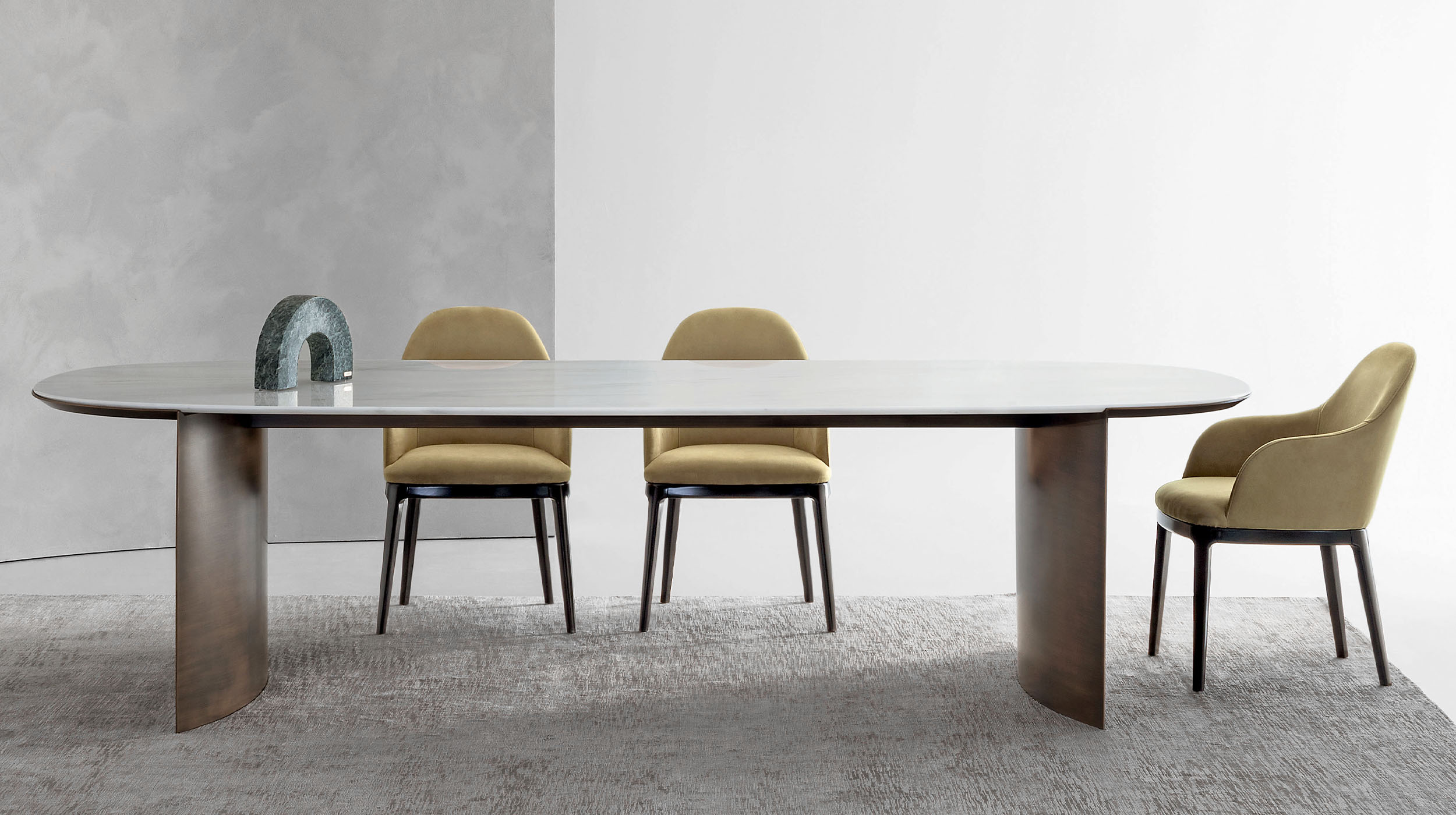 Block one image centered