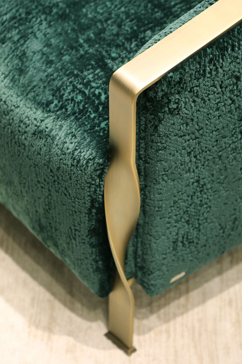 Block one image left