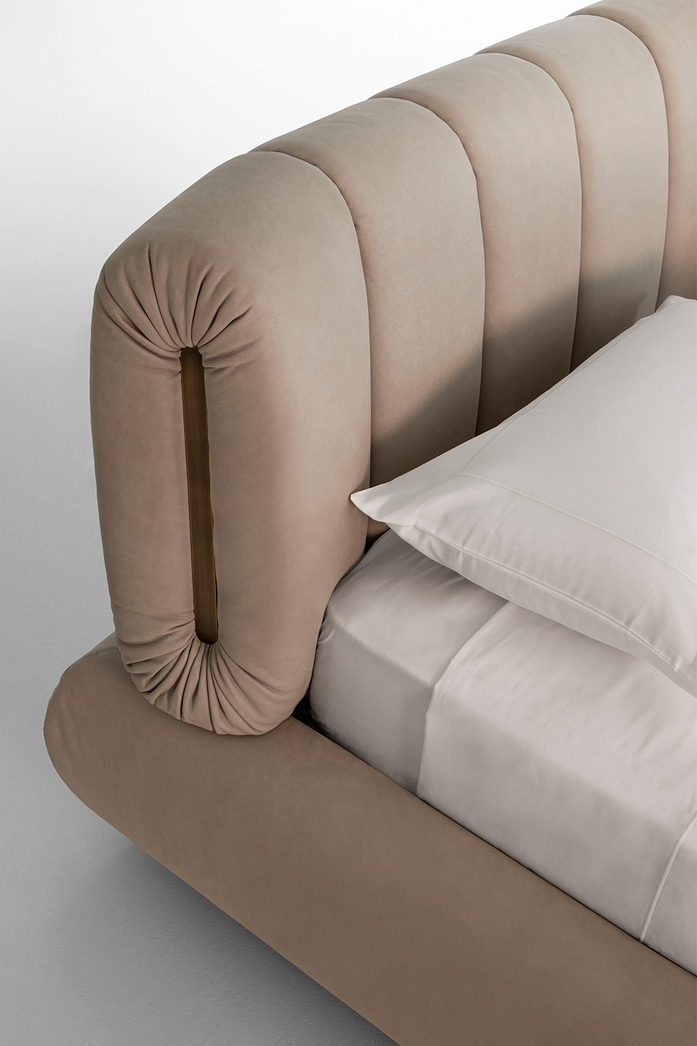 Block one image left