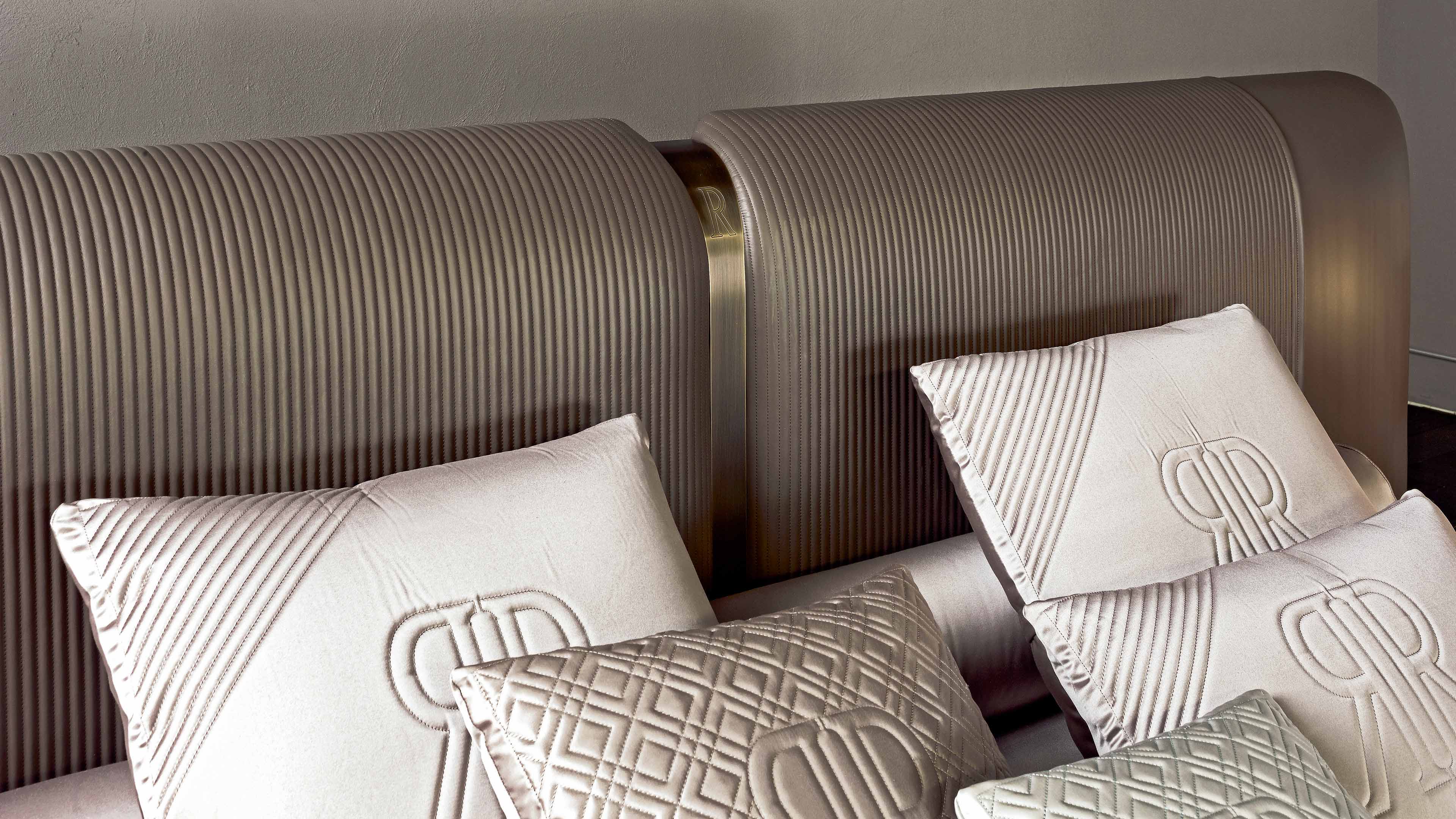 Block one image centered