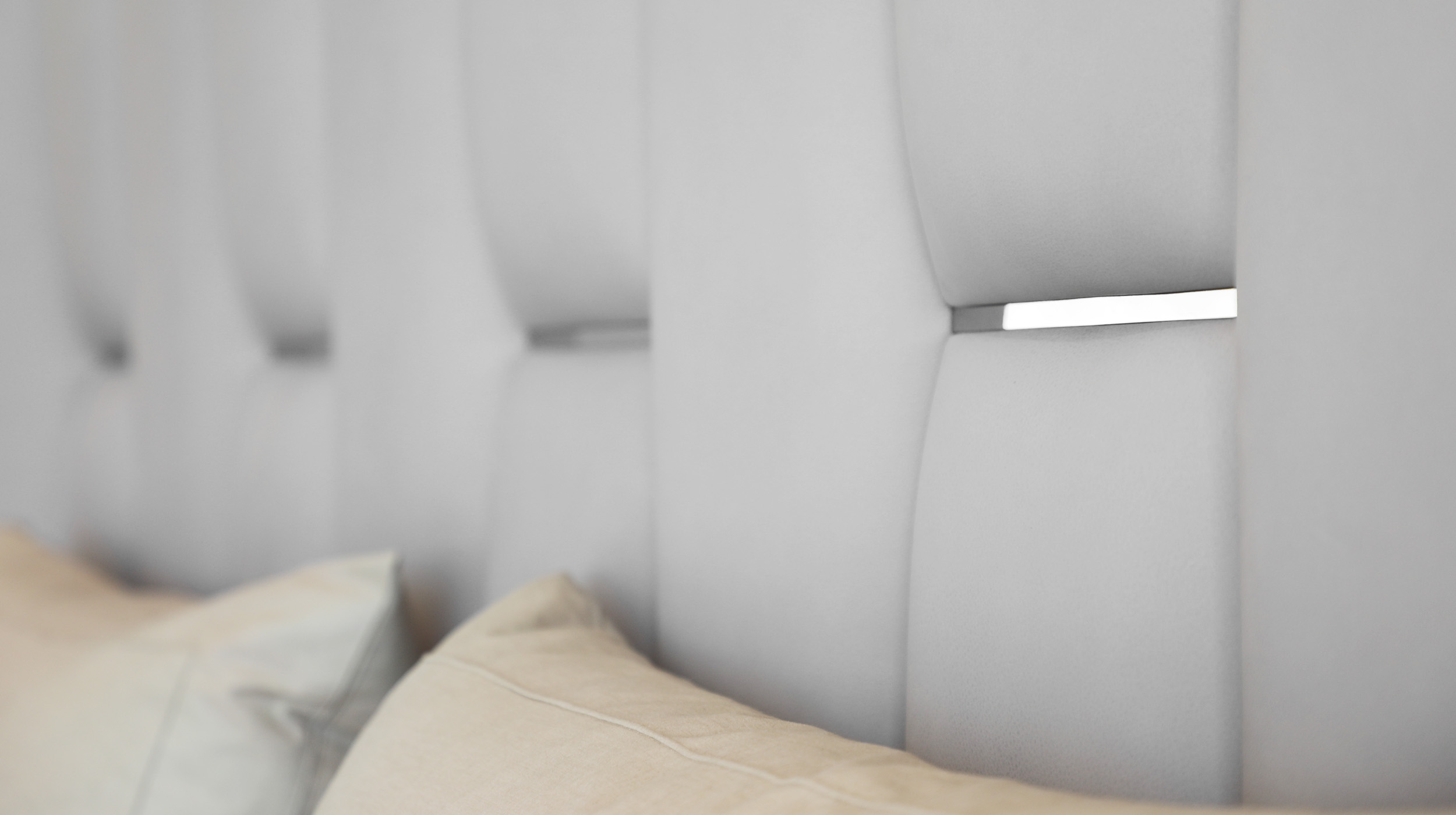 Block one image left